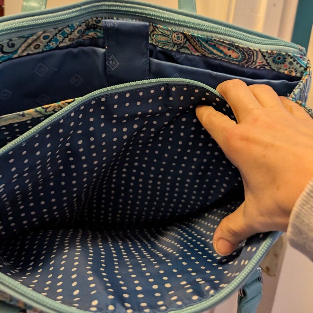 Vera Bradley Commuter Tote in Daisy Dot Paisley